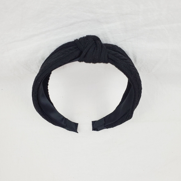Non-Slip soft fabric knotted headband - Picture 5 of 8